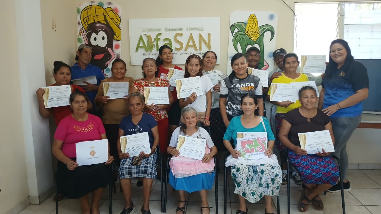 CLAUSURA DE PROGRAMA ALFASAN EN DISTRITO DE CANDELARIA DE LA FRONTERA