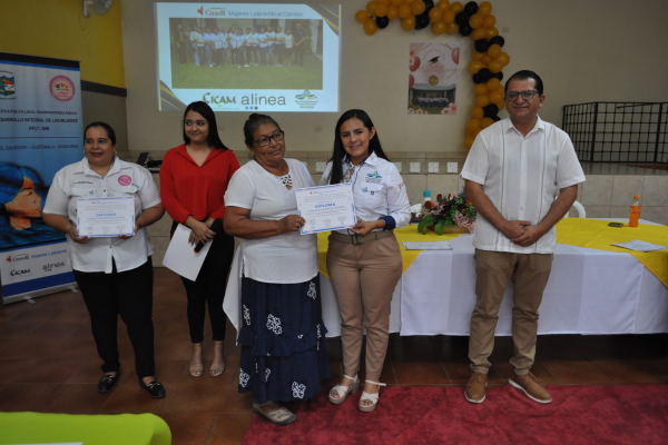 mentoring-clausura-hn-ocotepeque-018B4E955BB-AFA1-CE32-F252-A199256A617C.jpg